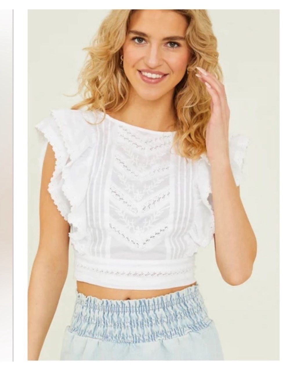 Altar'd State Womens White Solid Square Neck Smocked Ruffle Lace Crop Top S